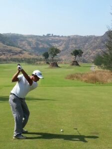 Experience of Simulated Golf:Focuses on interactive nature